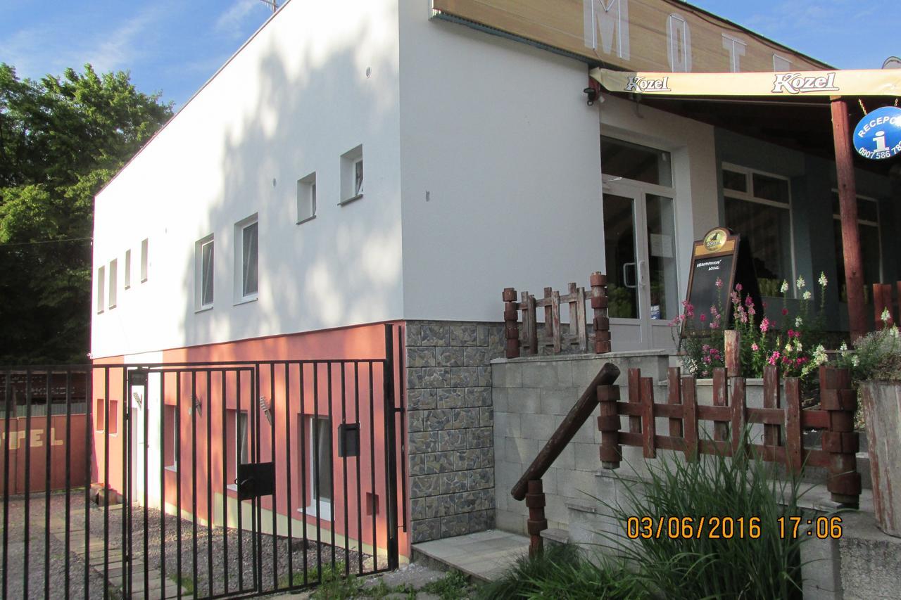 Motel Sofer Volkovce Exterior photo